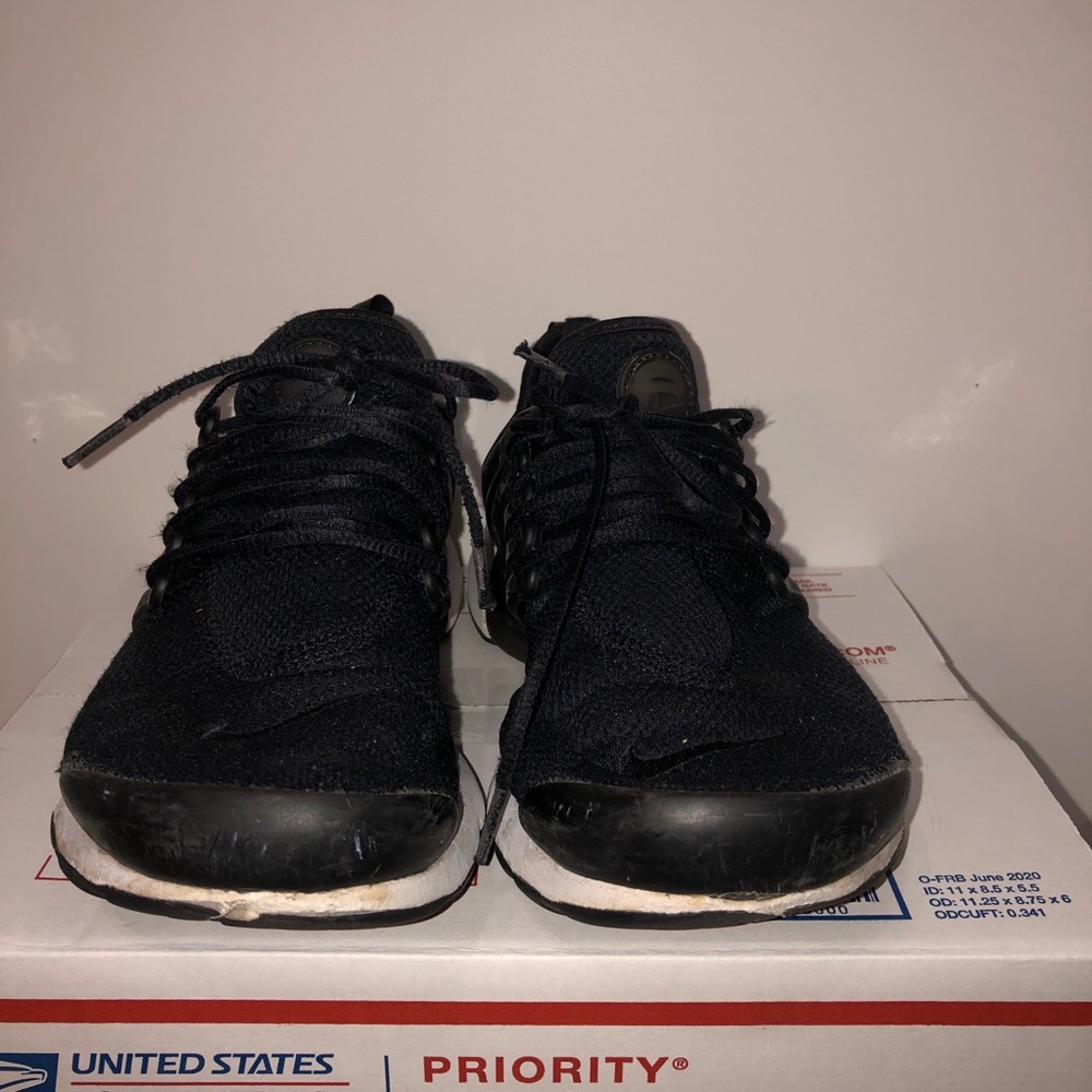 🤩Black Nike presto air women’s 🤩